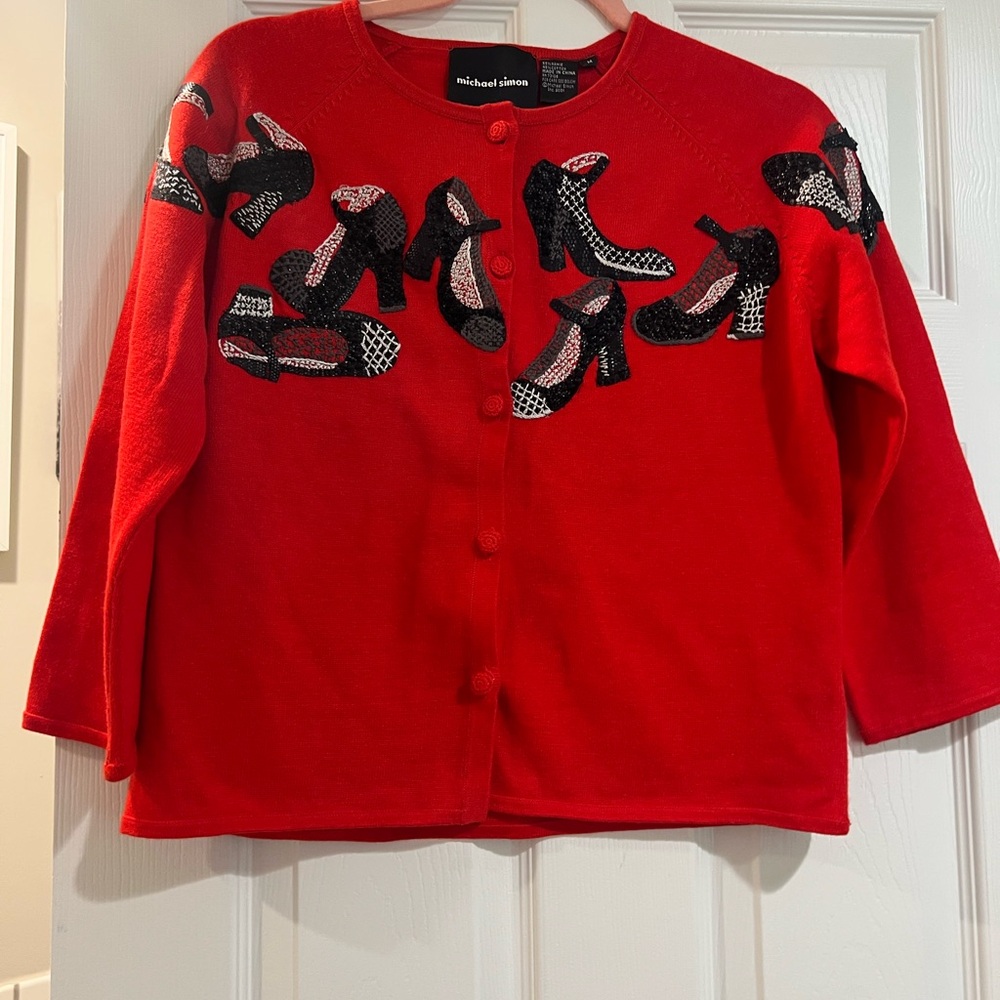 Michael Simon Vibrant Red Knit with Appliqué - Picture 2 of 9